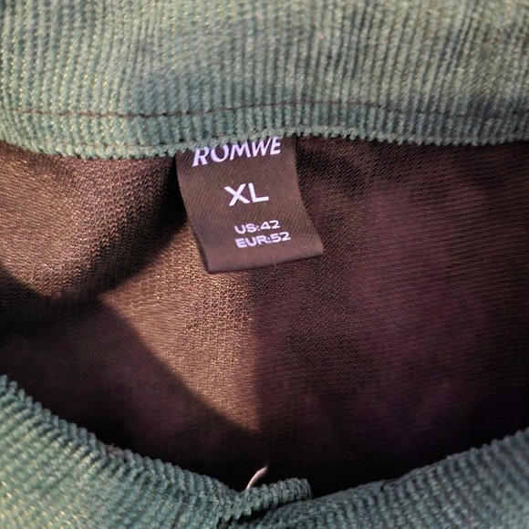 Men’s Romwe XL Button Down Shirt Short Sleeve Green/Black 90s Style - Picture 3 of 6